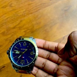 160$ Dollar Tommy Hilfiger Watch